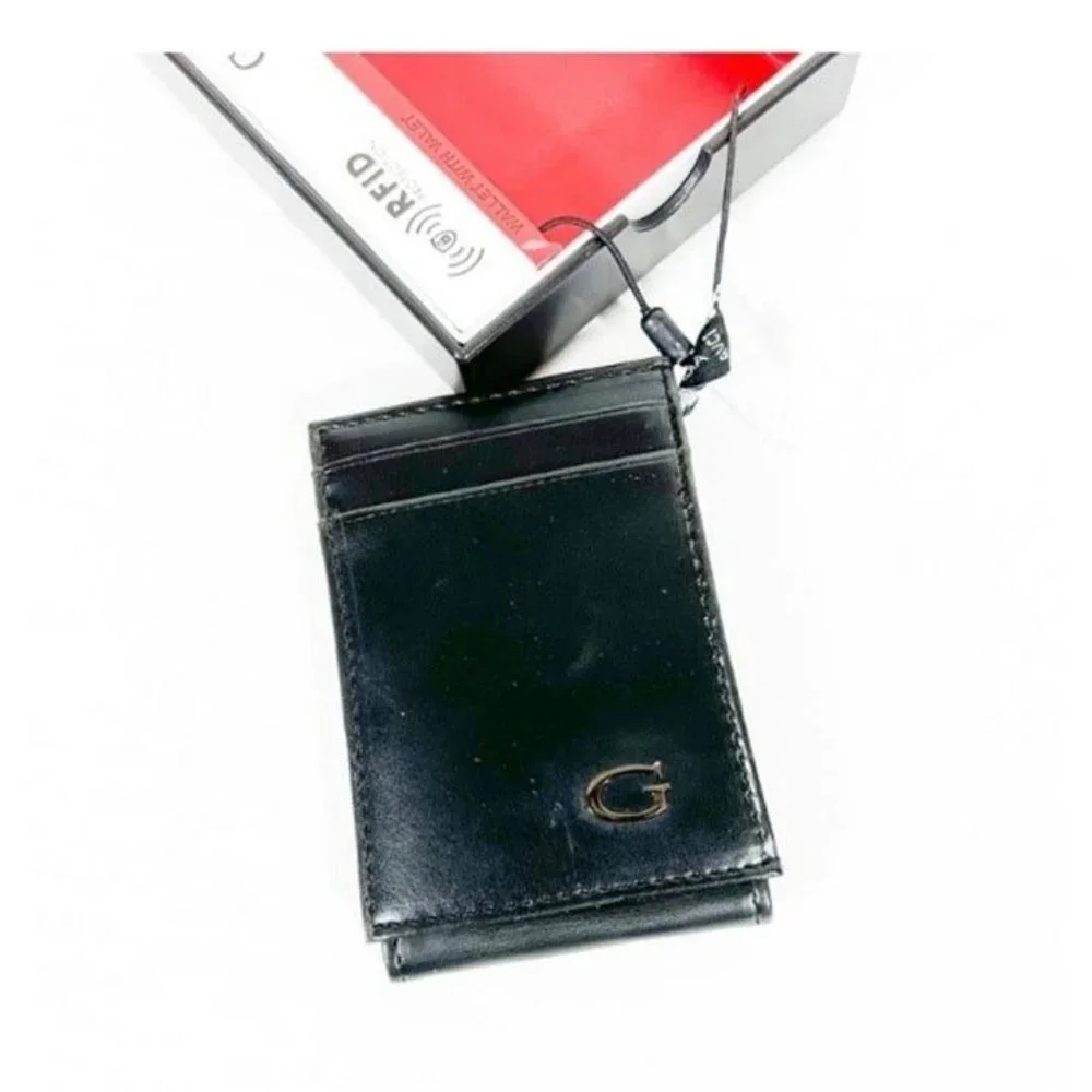 Guess RFID Leather Magnetic Cards case